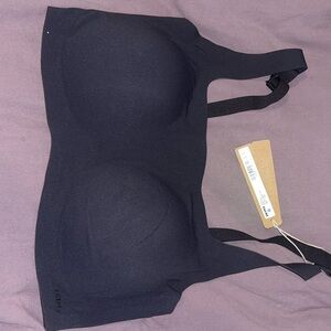 SKIMS Black Naked Scoop Bra Intimates